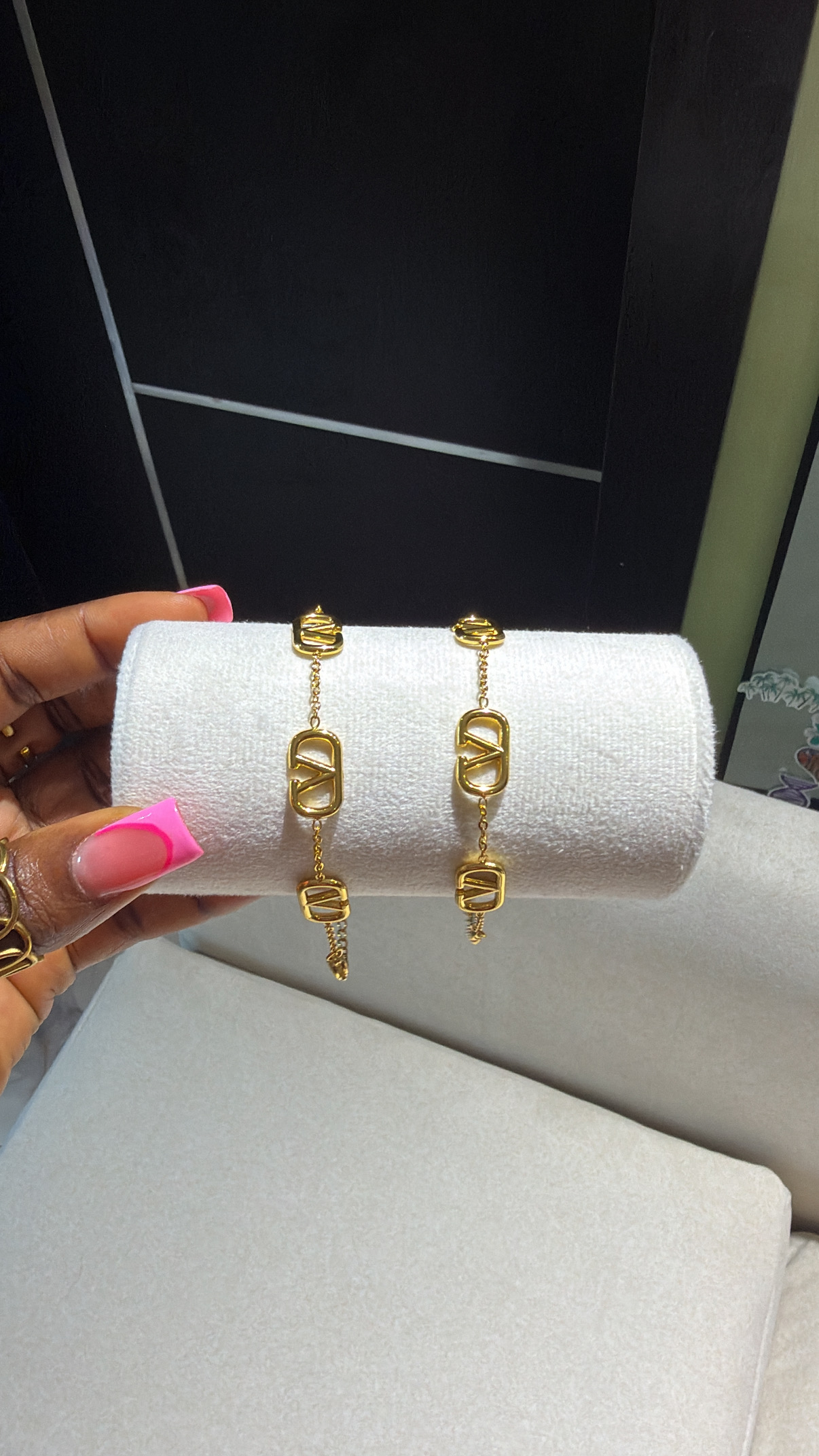 The V chain bracelet - photo 3
