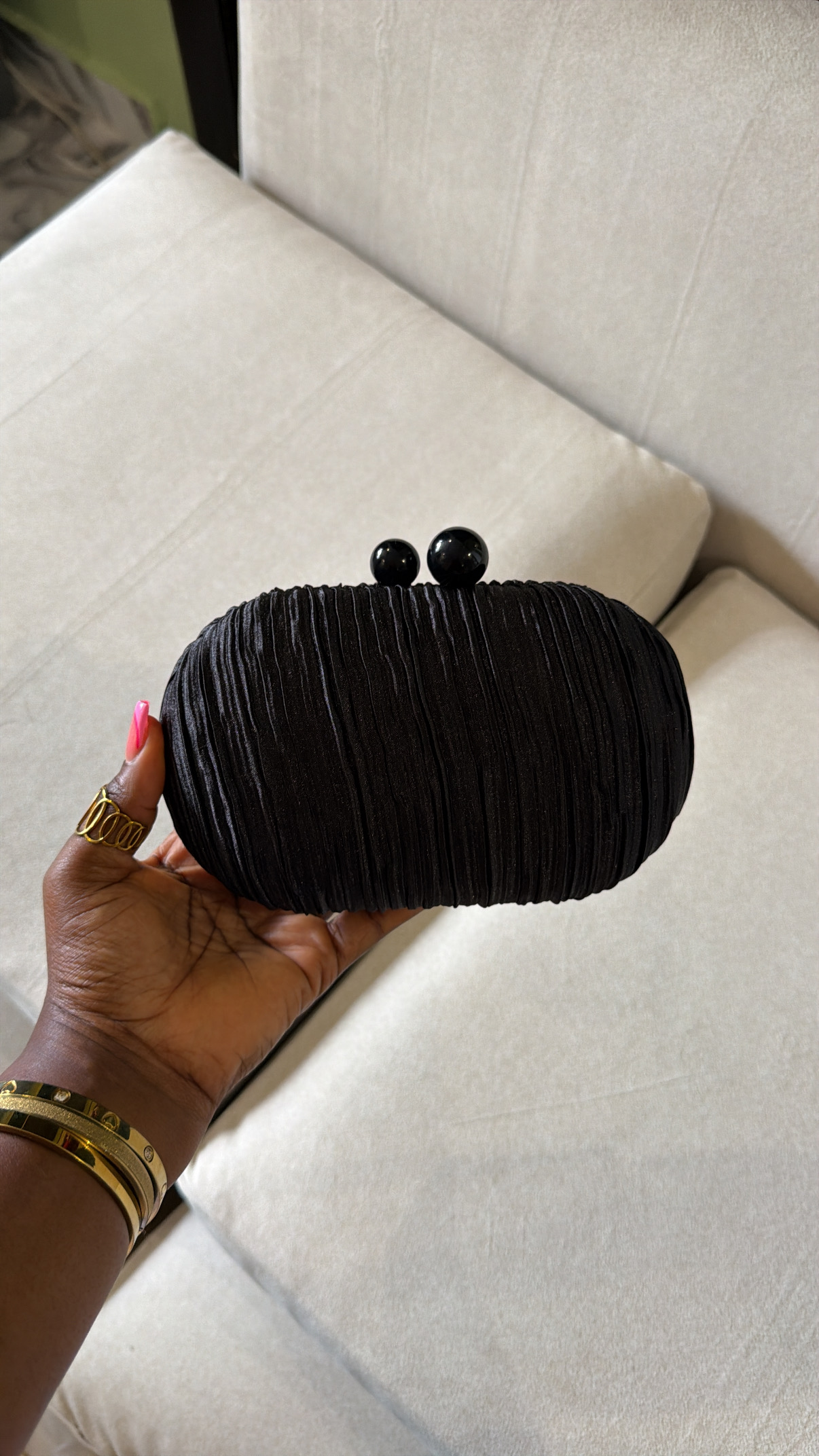 Pretty ribbon inspired clutch